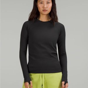 Lululemon Restless Top Black Size 6